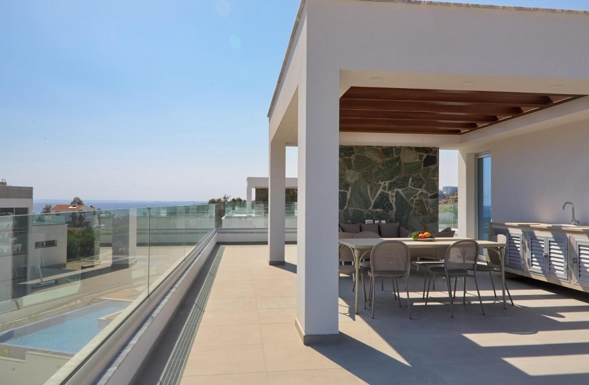 Beachfront Luxury Villa Idania Ayia Napa Eksteriør billede