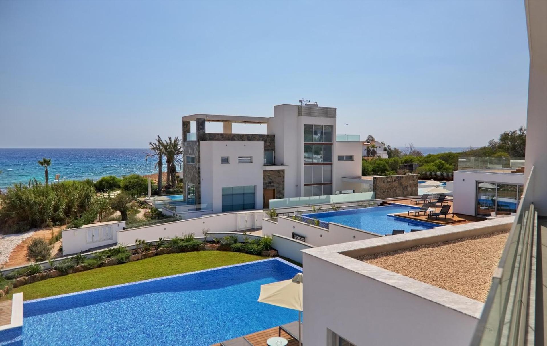 Beachfront Luxury Villa Idania Ayia Napa Eksteriør billede