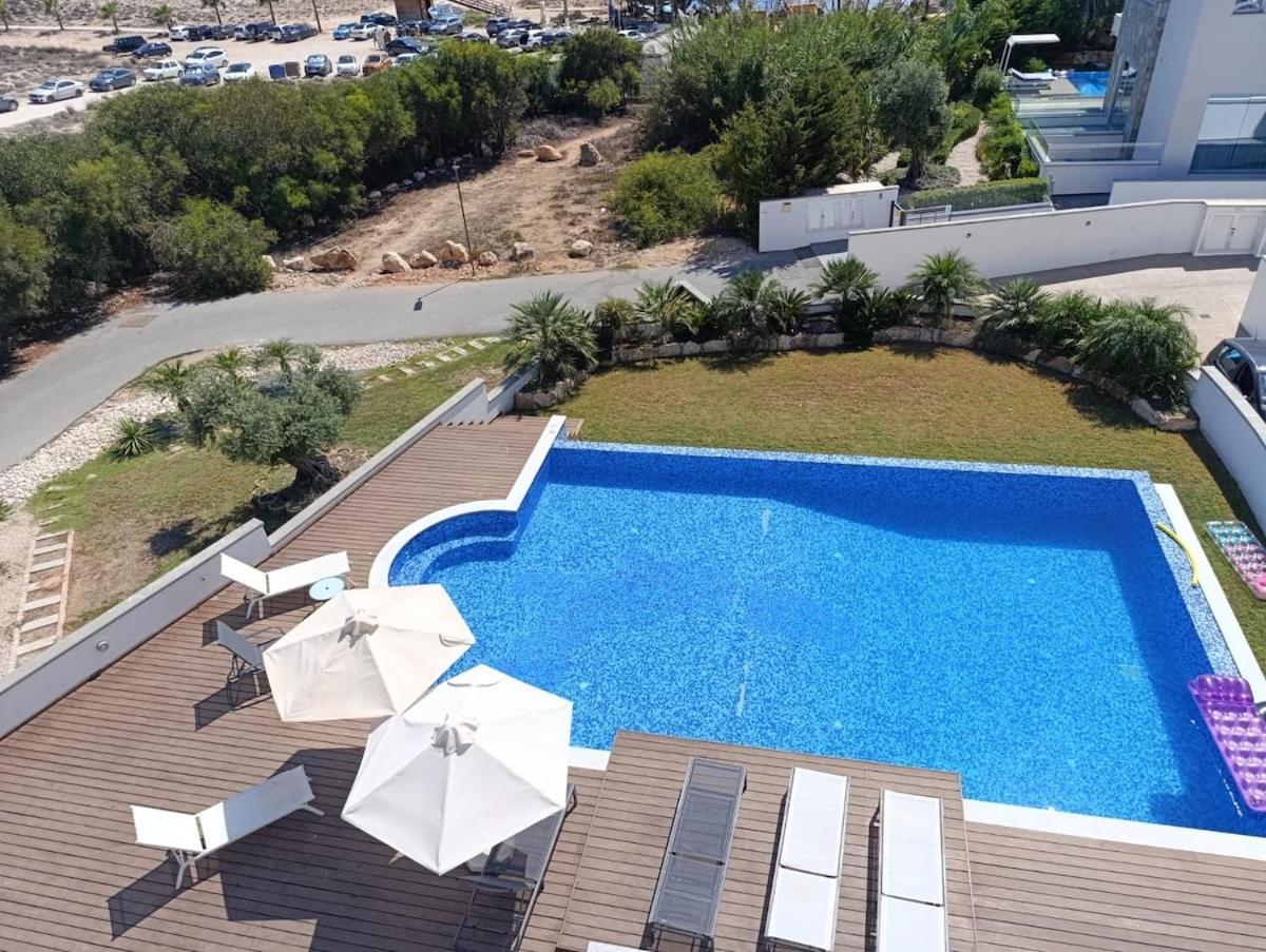 Beachfront Luxury Villa Idania Ayia Napa Eksteriør billede