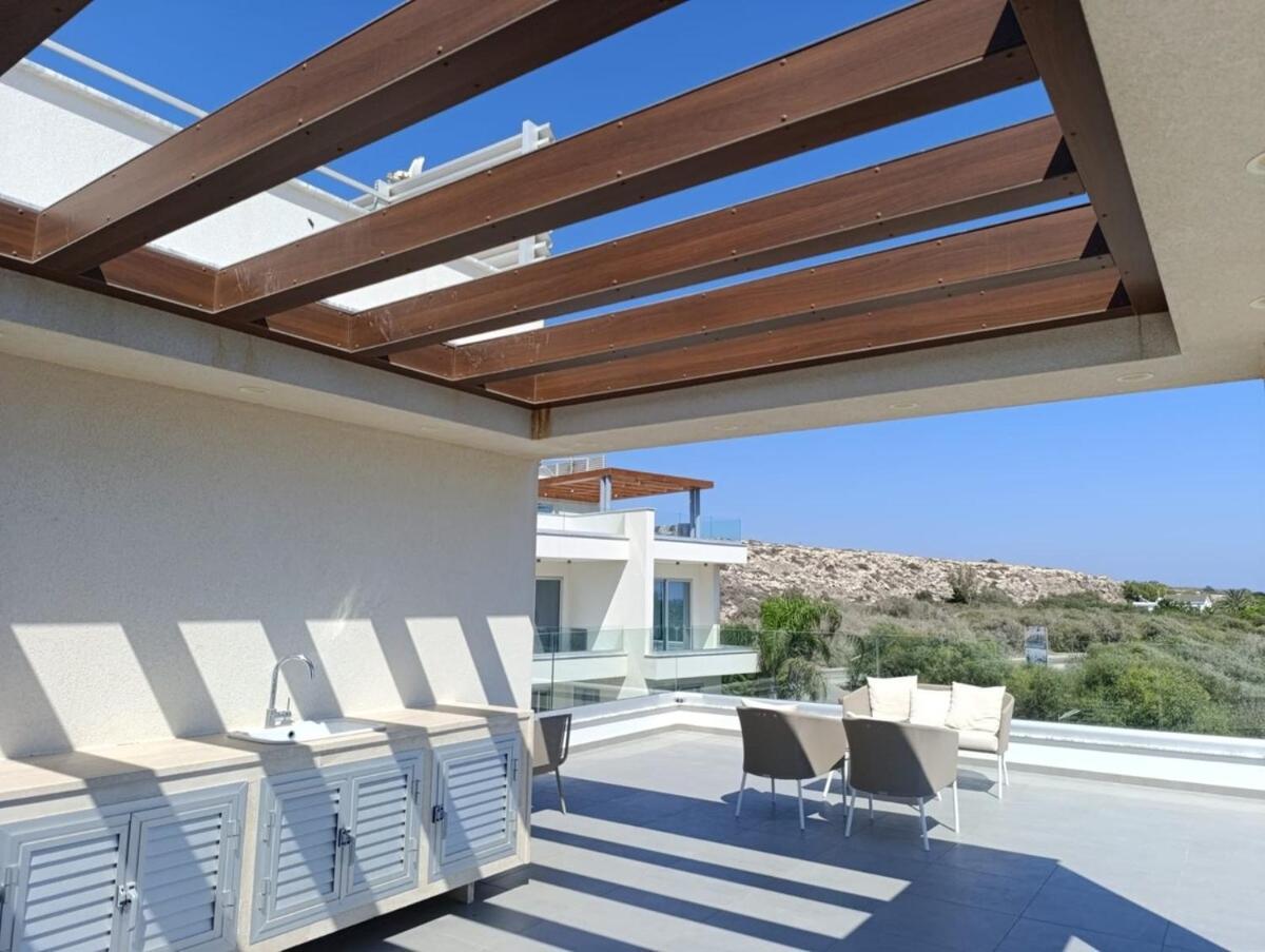 Beachfront Luxury Villa Idania Ayia Napa Eksteriør billede