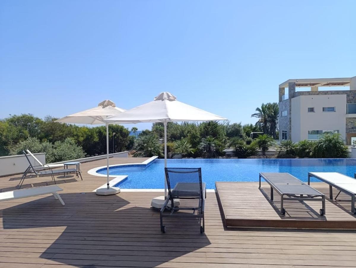 Beachfront Luxury Villa Idania Ayia Napa Eksteriør billede