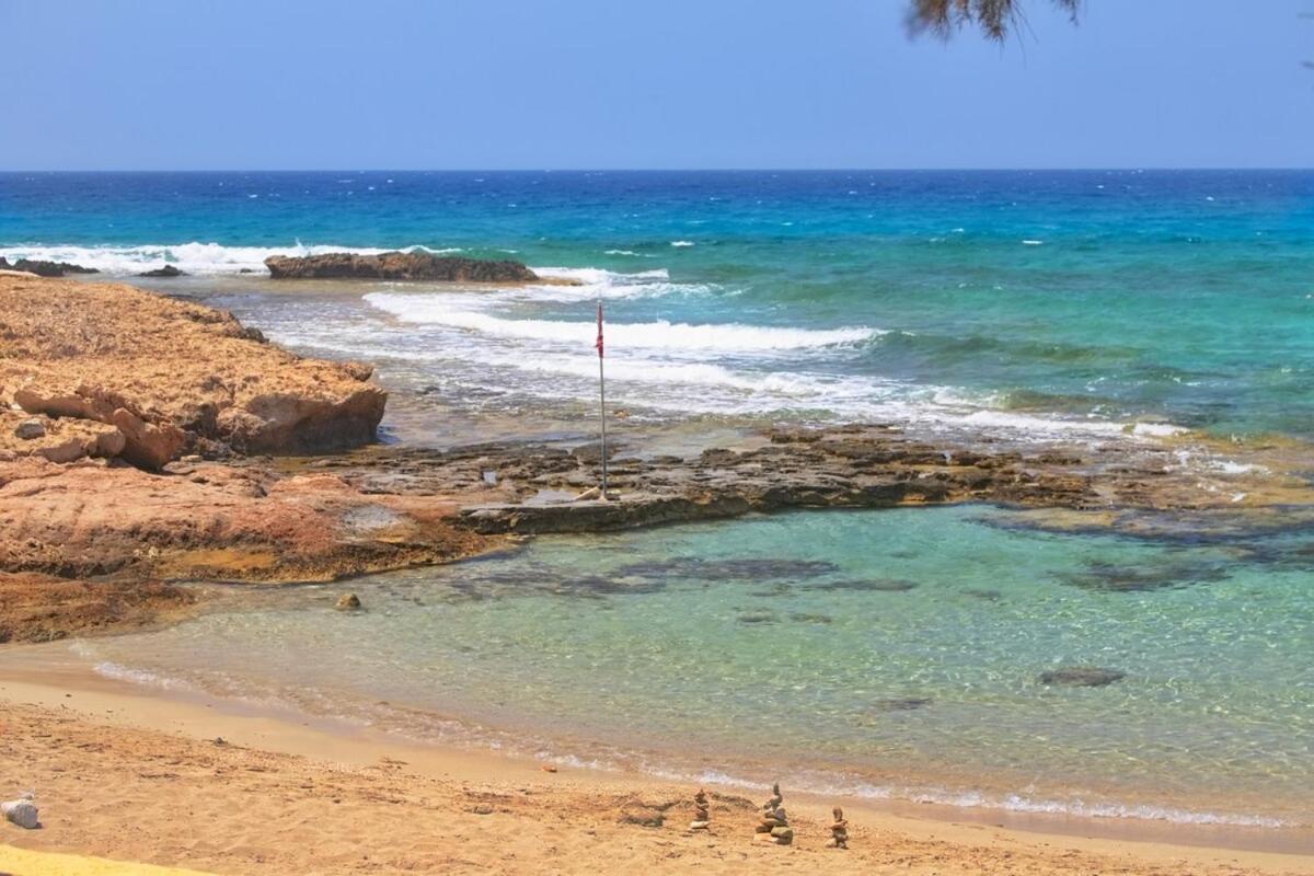 Beachfront Luxury Villa Idania Ayia Napa Eksteriør billede