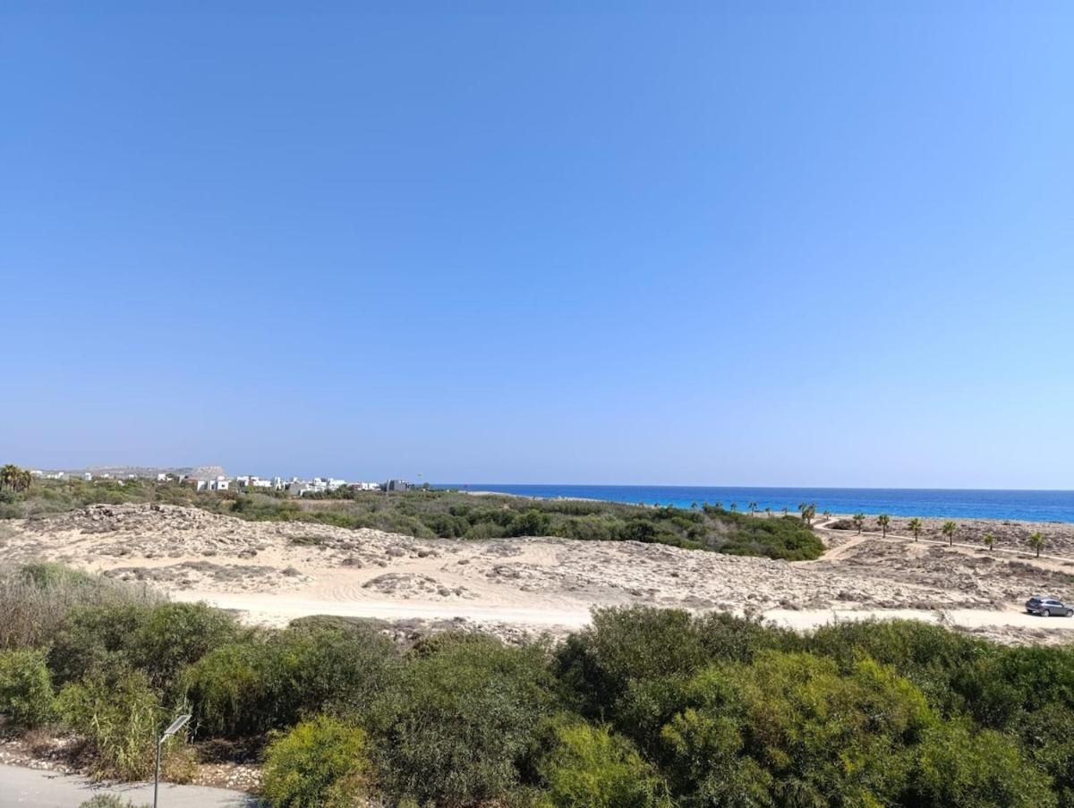 Beachfront Luxury Villa Idania Ayia Napa Eksteriør billede